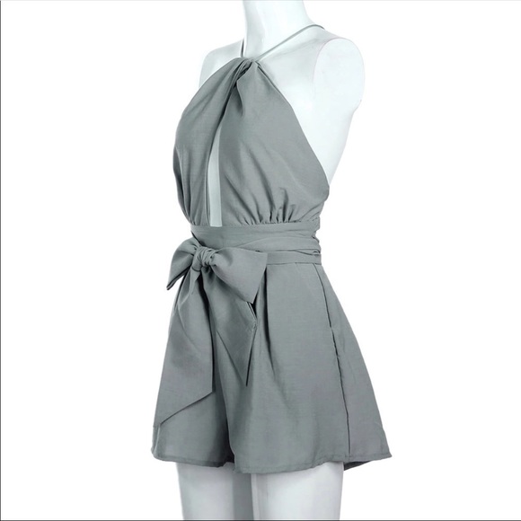 Halter neck Grey Backless Romper Jumpsuit - Picture 5 of 8